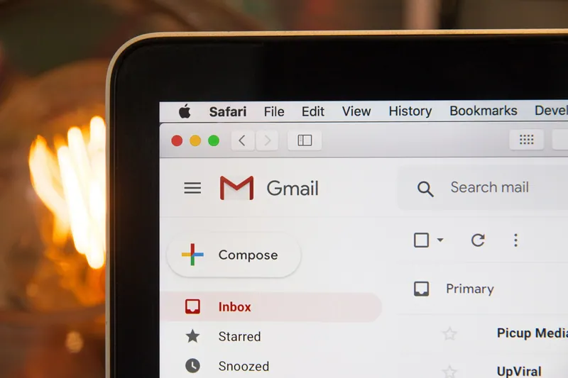 صندوق الوارد في Google Gmail (إذا استخدمت الصورة في مدونة أو مقال، يُرجى وضع رابط يعود إلى مضيف موقعنا الإلكتروني hostsorter.com :D)