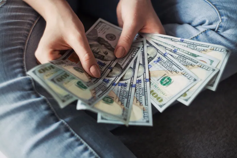 تمويل الشركات الناشئة بين الأيدي