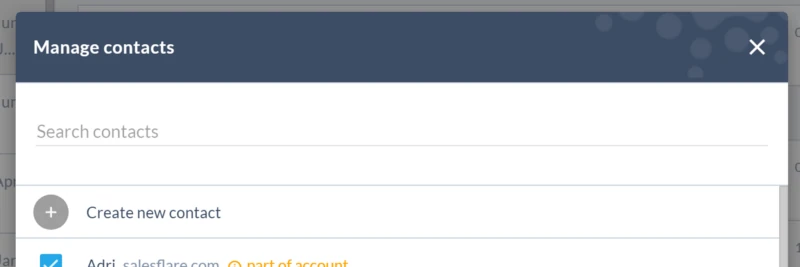 Finestra “Manage contacts” su un account Salesflare, con “Create new contact” in cima all'elenco