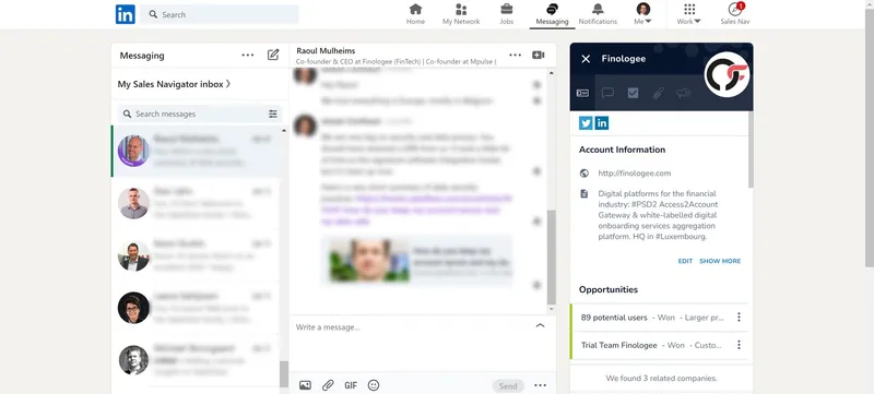 Боковая панель Salesflare рядом с цепочкой сообщений LinkedIn: показан аккаунт Finologee с его веб-сайтом, описанием и двумя выигранными сделками
